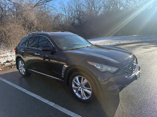 2012 INFINITI FX35 Base