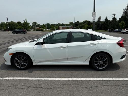 White 2021 Honda Civic EX