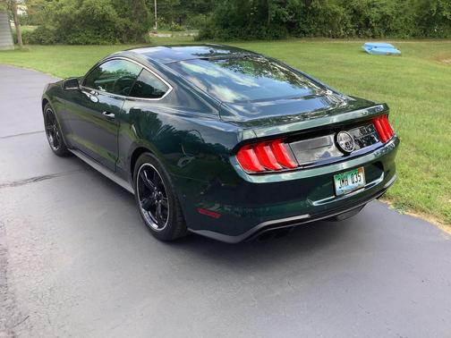 Green 2019 Ford Mustang Bullitt