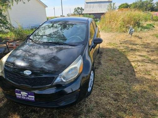 Black 2013 Kia Rio LX