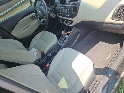 Black 2013 Kia Rio LX