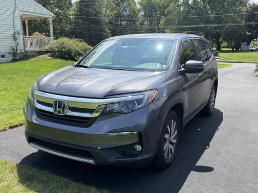 Gray 2020 Honda Pilot EX