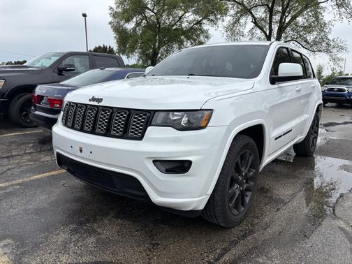 2017 Jeep Grand Cherokee Altitude