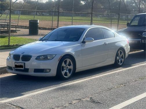 White 2008 BMW 328 i