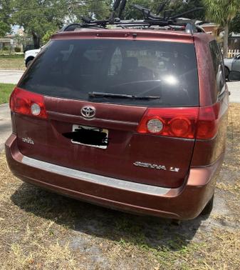 2006 Toyota Sienna LE