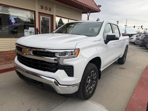 White 2024 Chevrolet Silverado 1500 LT