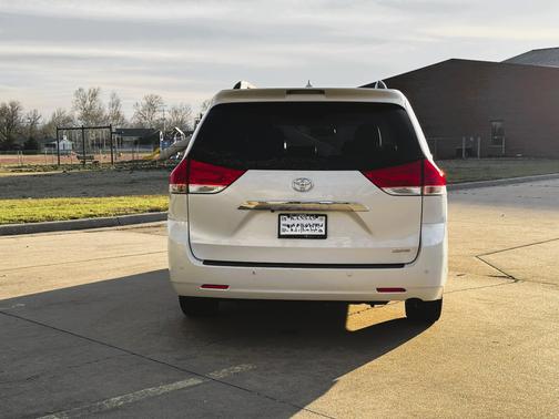 2013 Toyota Sienna Limited