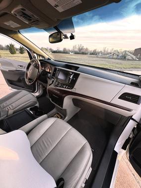 2013 Toyota Sienna Limited