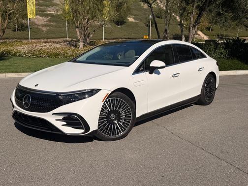 White 2023 Mercedes-Benz EQS 580 4MATIC