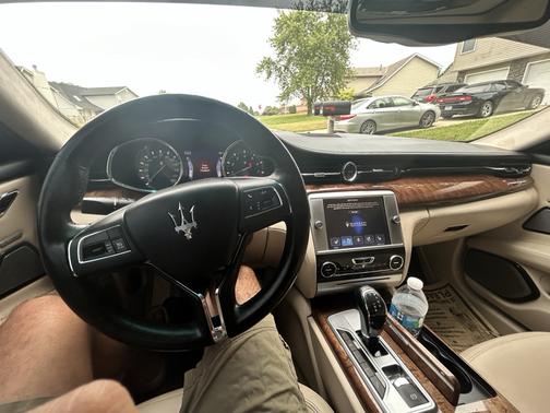 Black 2014 Maserati Quattroporte S Q4