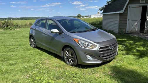 2016 Hyundai Elantra GT Base