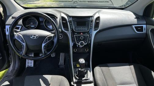 2016 Hyundai Elantra GT Base