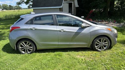 2016 Hyundai Elantra GT Base
