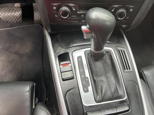 2011 Audi A4 2.0T Premium quattro