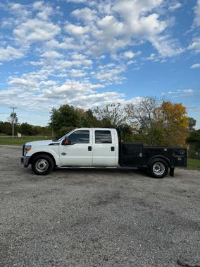 White 2014 Ford F-350 XL