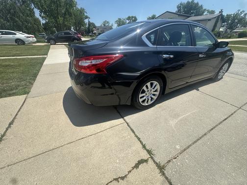 2016 Nissan Altima 2.5 S