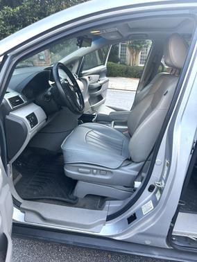 Silver 2013 Honda Odyssey EX-L