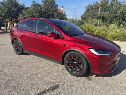 2023 Tesla Model X Plaid