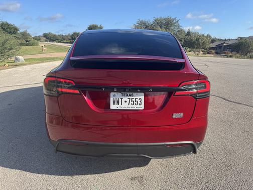 2023 Tesla Model X Plaid