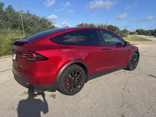 2023 Tesla Model X Plaid