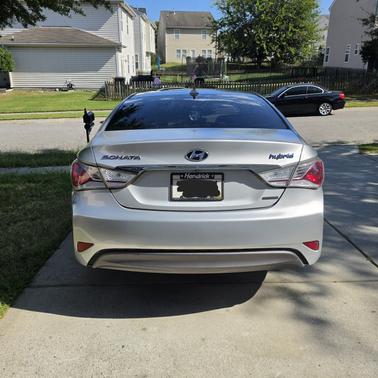 Silver 2013 Hyundai SONATA Hybrid Limited