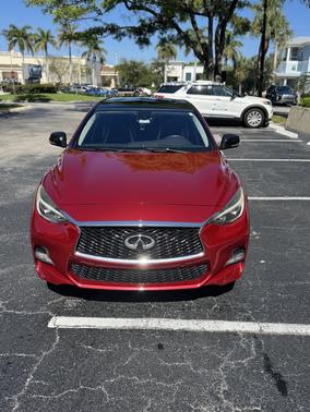 2018 INFINITI QX30 Sport