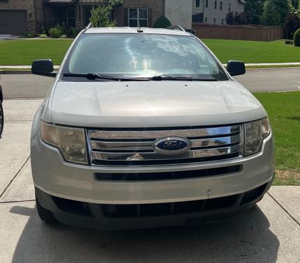 Silver 2007 Ford Edge SE