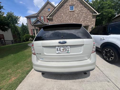 Silver 2007 Ford Edge SE