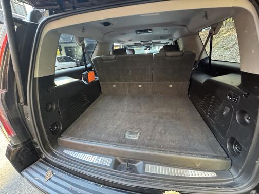 2017 Cadillac Escalade ESV Luxury