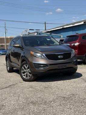 Gray 2014 Kia Sportage LX