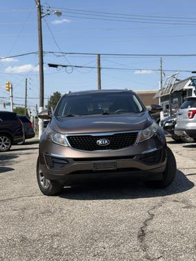 Gray 2014 Kia Sportage LX