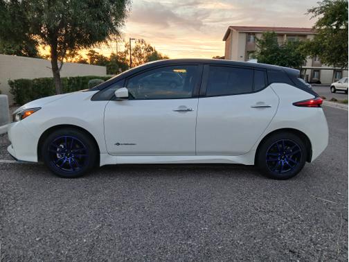 2019 Nissan Leaf SV PLUS