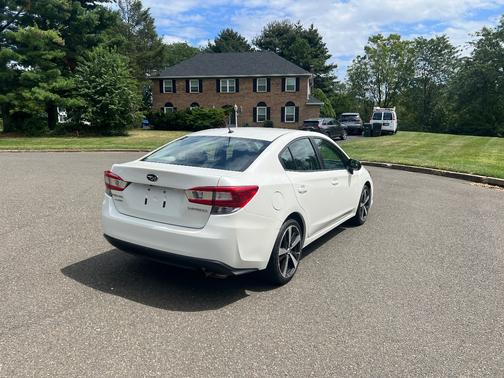 White 2023 Subaru Impreza Base