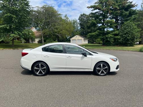 White 2023 Subaru Impreza Base