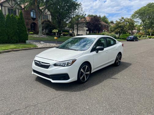 White 2023 Subaru Impreza Base