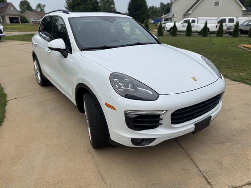 2017 Porsche Cayenne S