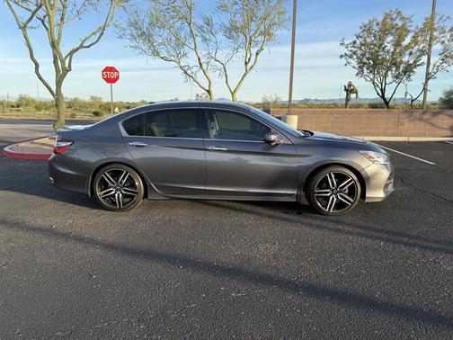 2017 Honda Accord Touring