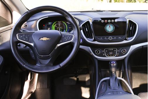 2017 Chevrolet Volt LT