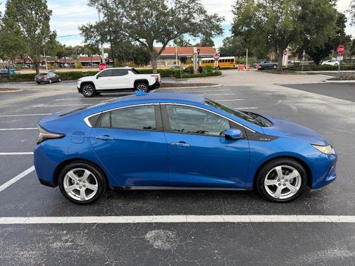 Blue 2016 Chevrolet Volt LT