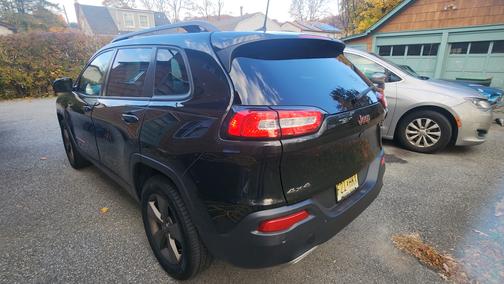 2016 Jeep Cherokee Latitude