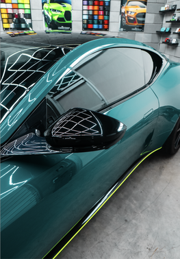 2018 Aston Martin DB11 V12