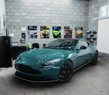 2018 Aston Martin DB11 V12