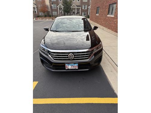 2021 Volkswagen Passat 2.0T R-Line