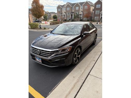 2021 Volkswagen Passat 2.0T R-Line