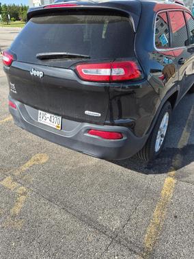 Black 2014 Jeep Cherokee Latitude