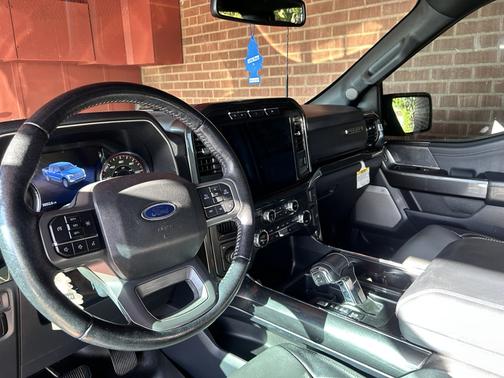 Black 2021 Ford F-150 XLT