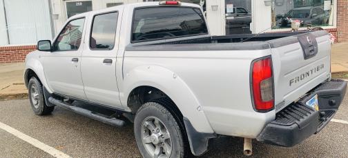 2004 Nissan Frontier XE-V6 Crew Cab