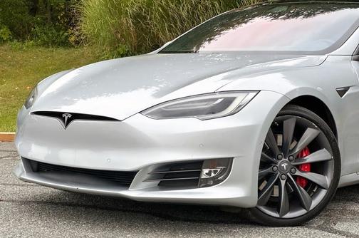 2016 Tesla Model S P100D