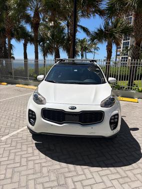 White 2017 Kia Sportage SX Turbo
