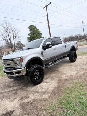 Silver 2017 Ford F-350 Lariat